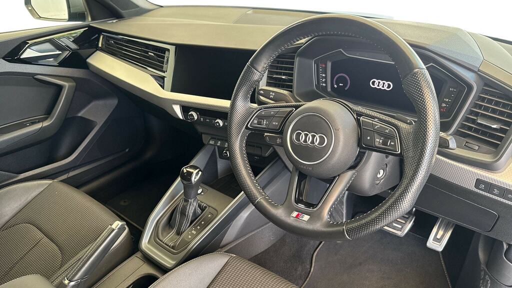 Audi A1 40 Tfsi S Line Competition S Tronic Tech YH70BRV Blue #6