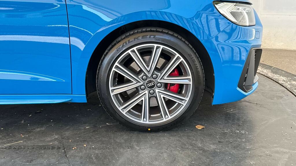 Audi A1 40 Tfsi S Line Competition S Tronic Tech YH70BRV Blue #5