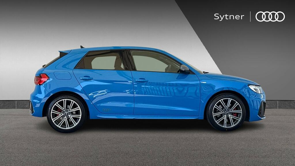Audi A1 40 Tfsi S Line Competition S Tronic Tech YH70BRV Blue #4