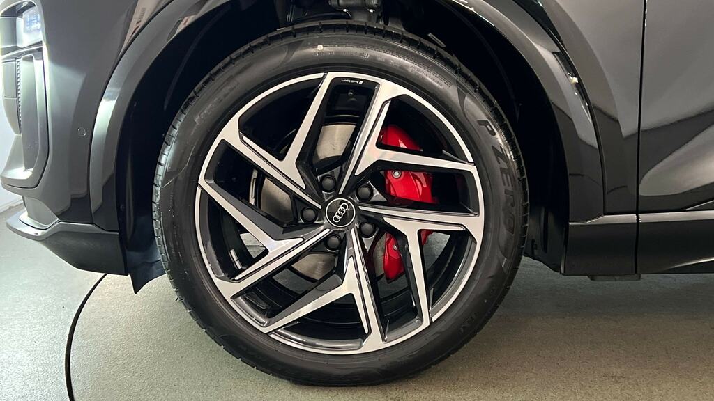 Audi Q6 E-Tron 225Kw Performance 100Kwh Vorsprung FD26DKO Black #5