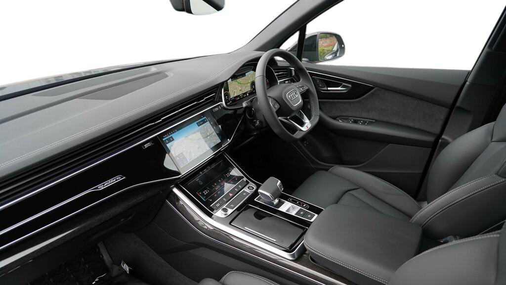 Audi Q7 3.0 Tfsi E Quattro 394 Black Edition Tiptronic Blue #2