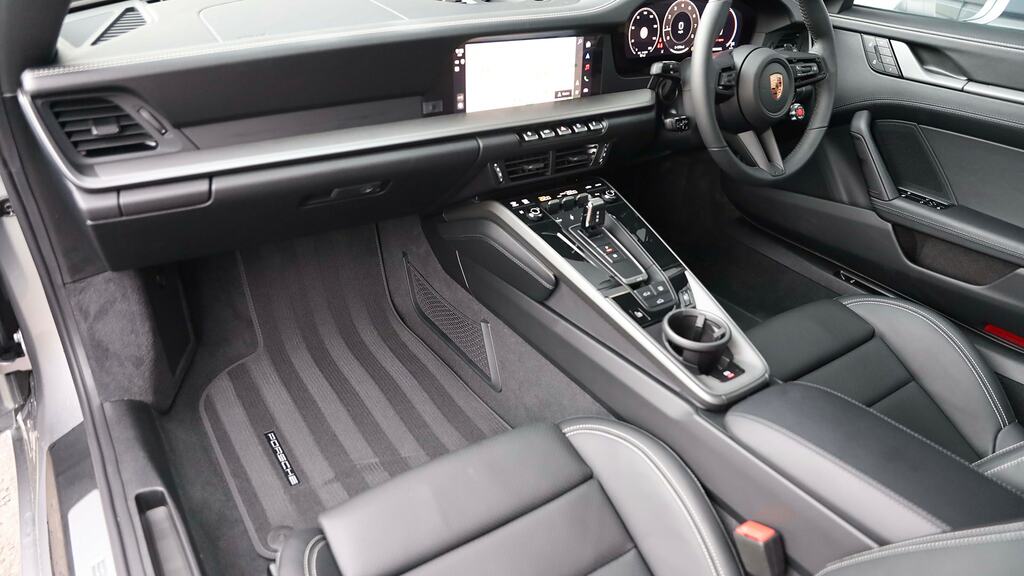 Porsche 911 2dr Pdk Silver #3