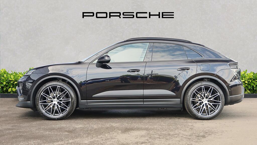 Porsche Macan 300Kw 4 100Kwh Black #5