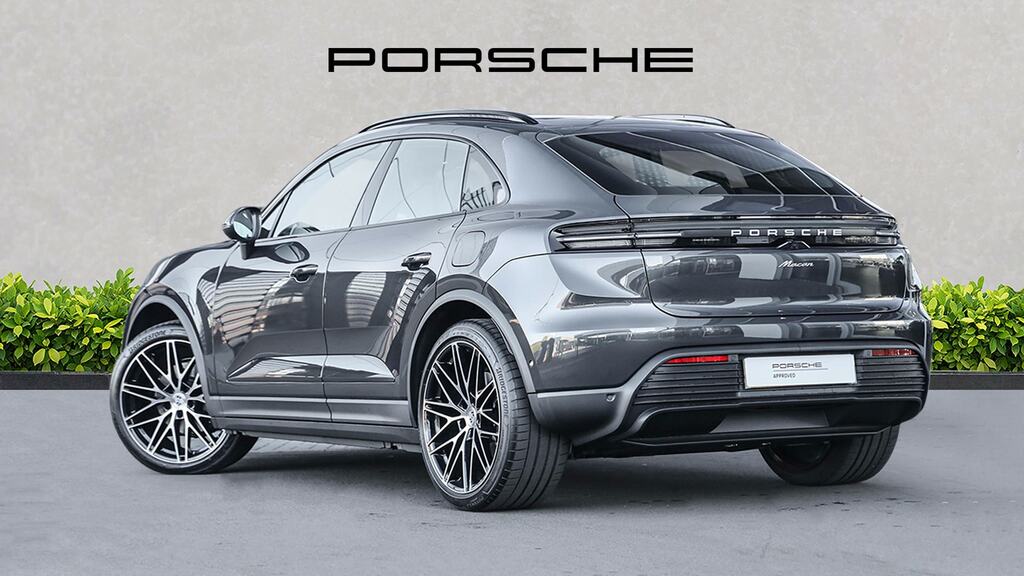 Porsche Macan 265Kw 100Kwh Grey #2