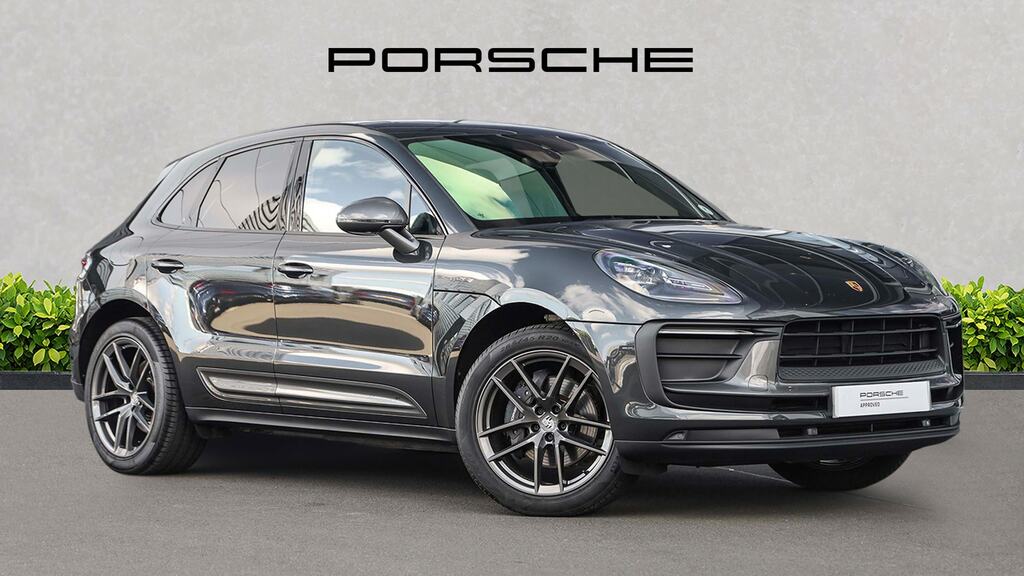 Porsche Macan T Pdk Grey