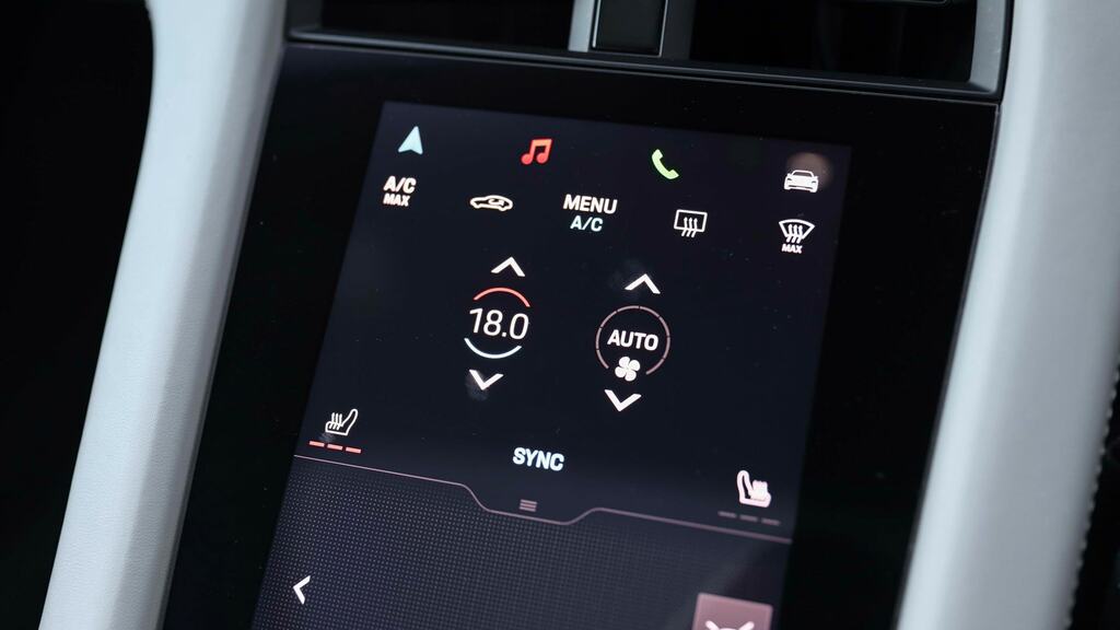 Porsche Taycan Performance 79.2Kwh Saloon Rwd Silver #18
