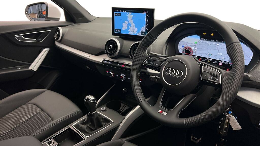 Audi Q2 35 Tfsi S Line Tech White #6