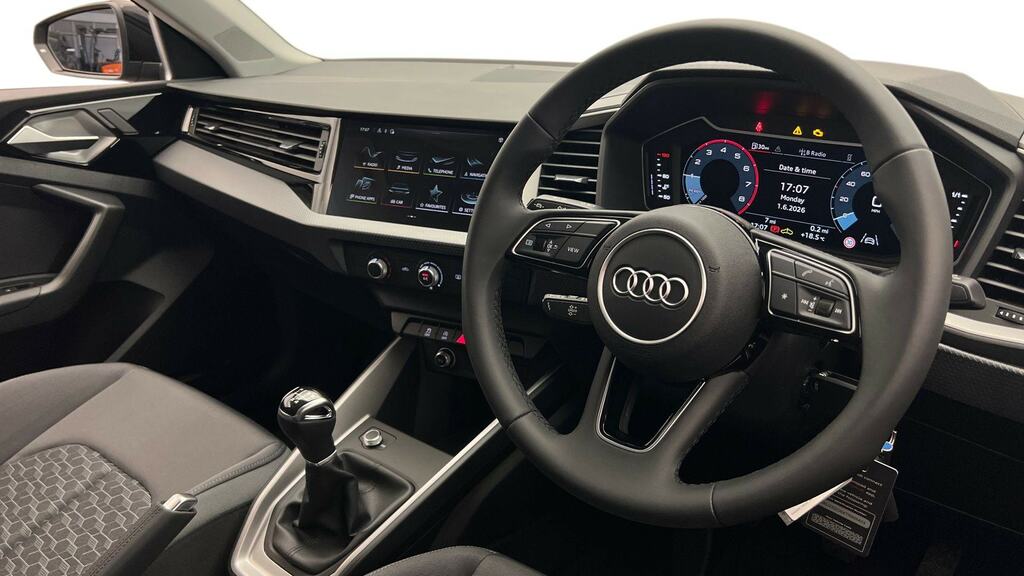 Audi A1 25 Tfsi Sport Black #6