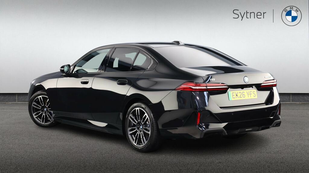 BMW i5 250Kw Edrive40 M Sport 84Kwh Techcomf Black #2