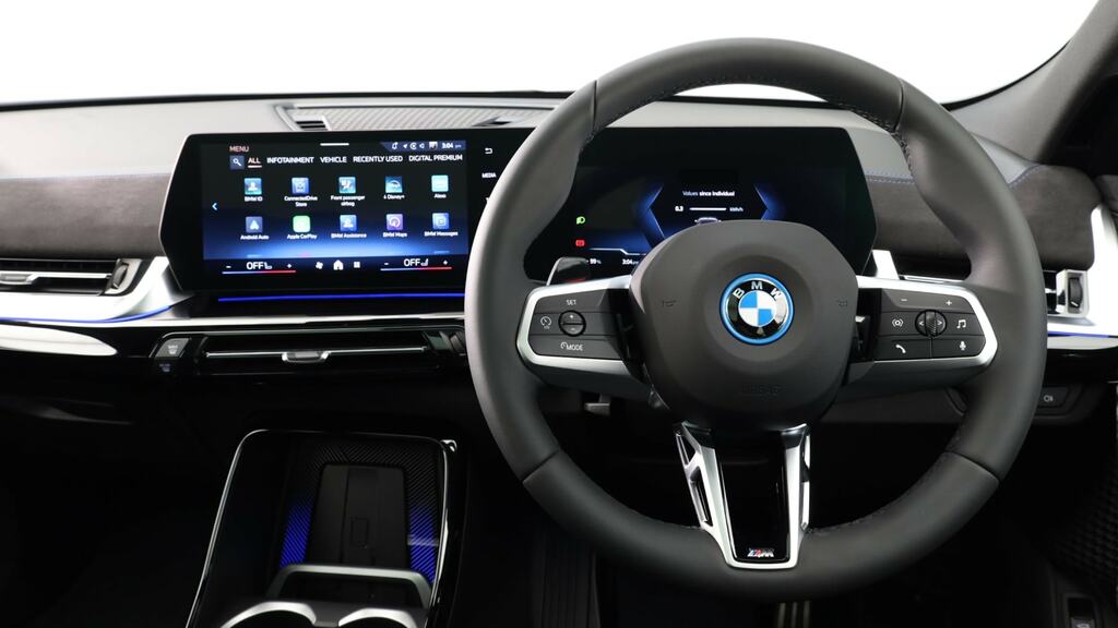BMW iX2 150Kw Edrive20 Shadow Edition 65Kwh Black #5