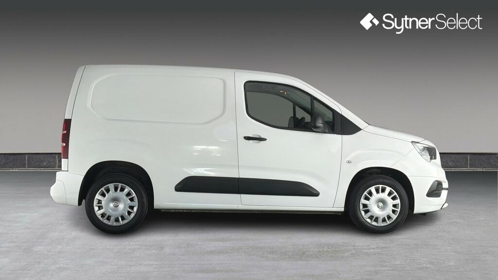 Vauxhall Combo 2000 1.5 Turbo D 75Ps H1 Sportive Van White #3
