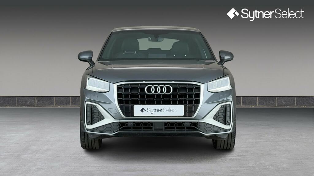 Audi Q2 35 Tfsi S Line S Tronic GF21NZZ Grey #4
