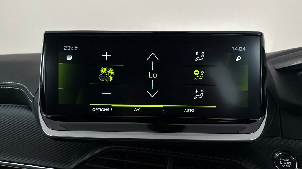 Peugeot 208 1.2 Puretech Allure Premium Hatchback #16