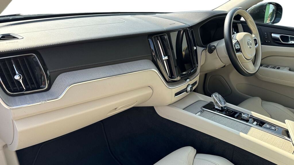 Volvo XC60 2.0 B4d Inscription Pro Awd Geartronic NK21VOT Grey #4