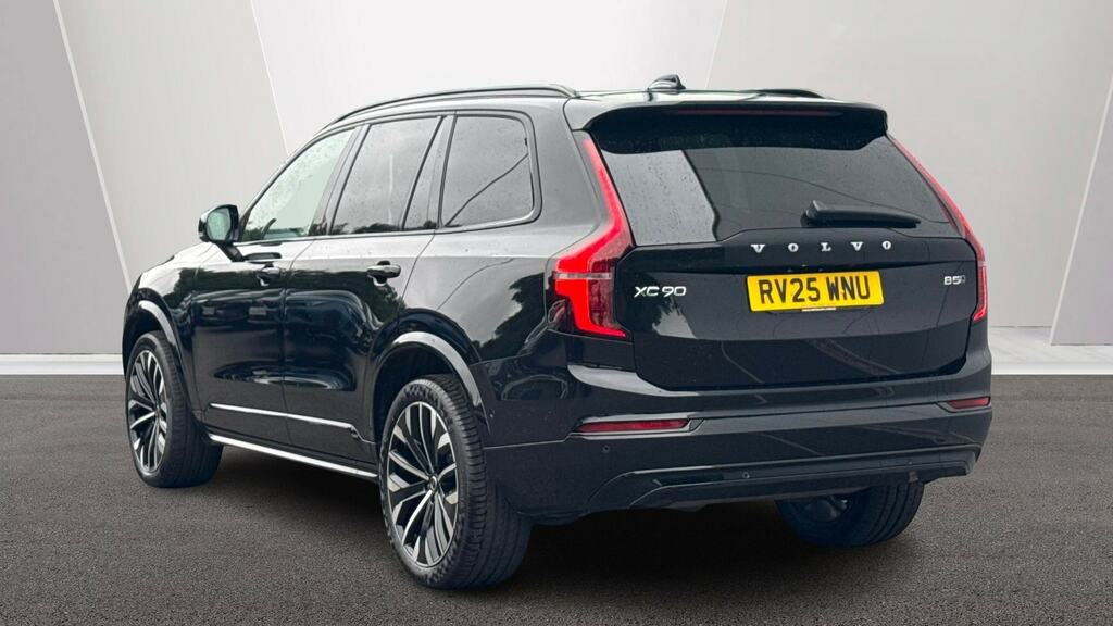 Volvo XC90 2.0 B5p Ultra Dark Awd Geartronic RV25WNU Black #2