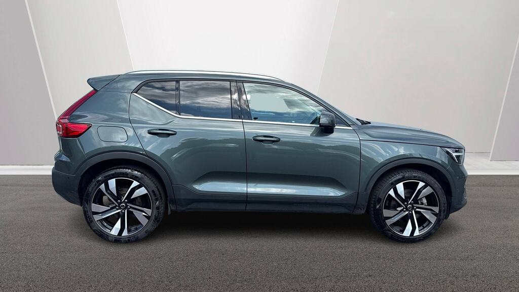Volvo XC40 2.0 B3p Ultra Bright OV75BKO Green #3