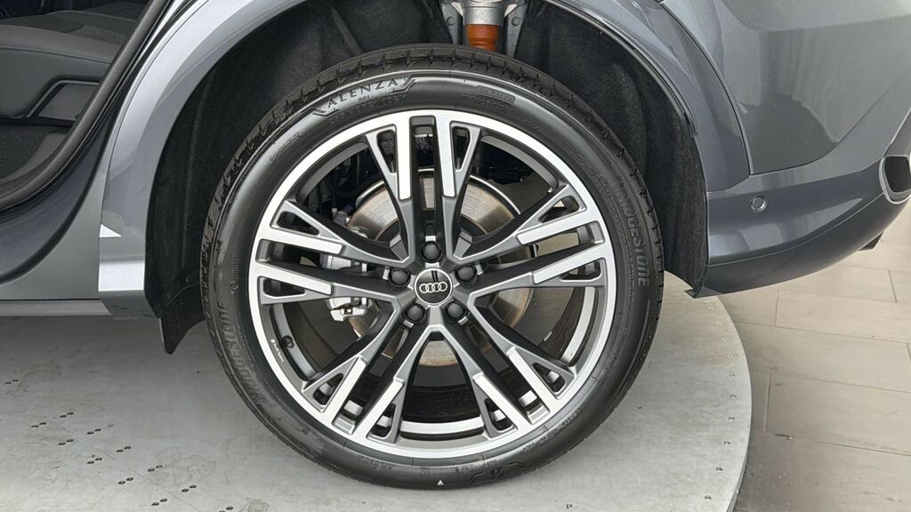 Audi Q5 2.0 Tfsi Quattro Black Edition S Tronic Tech LA26FBK Grey #5