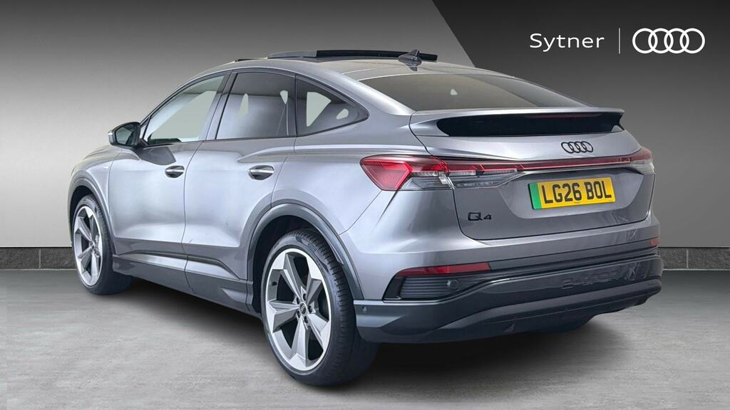 Audi Q4 E Tron 150Kw 40 63Kwh Black Edition Tech Pro LG26BOL Grey #3