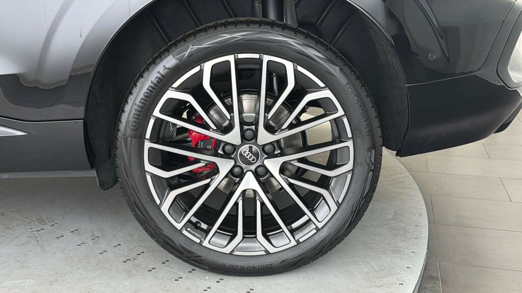 Audi Q3 1.5 Tfsi Edition 1 S Tronic Soundvision Black #5