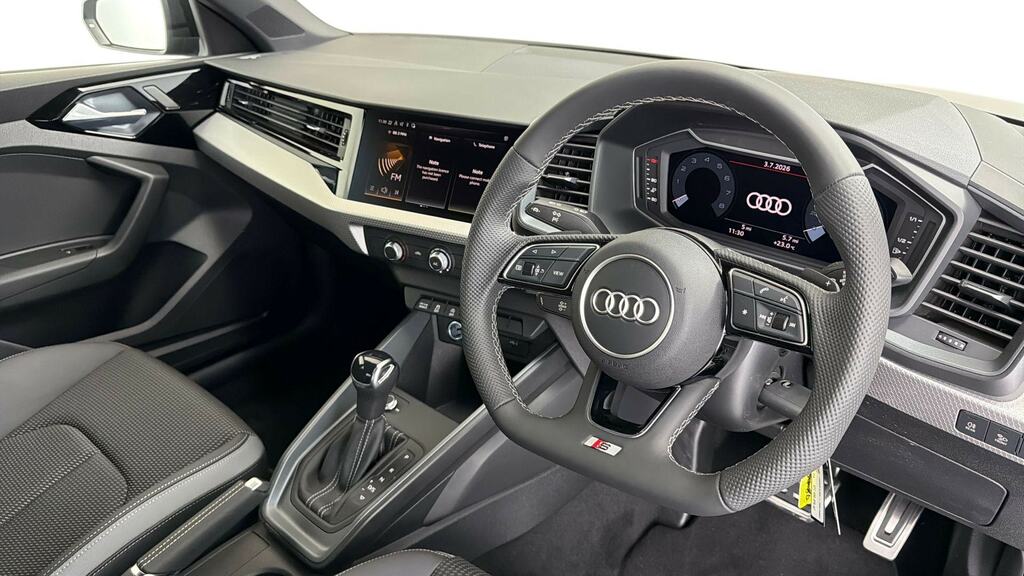 Audi A1 30 Tfsi Black Edition S Tronic Blue #6