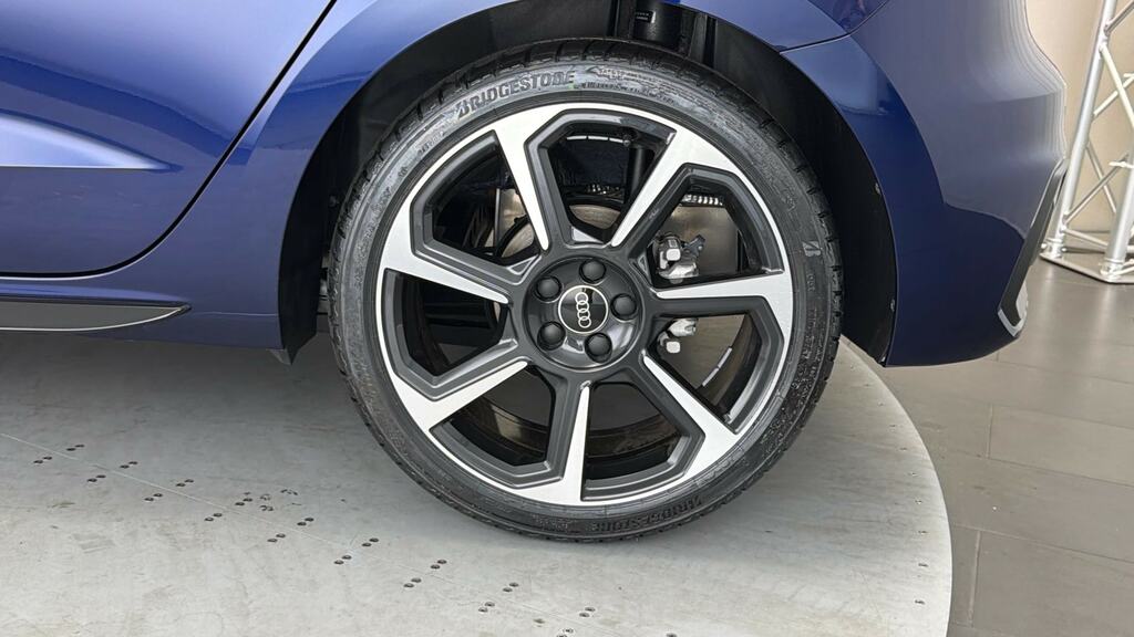 Audi A1 30 Tfsi Black Edition S Tronic Blue #5