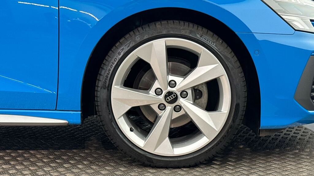 Audi A3 35 Tfsi S Line Comfortsound BK73HNX Blue #5