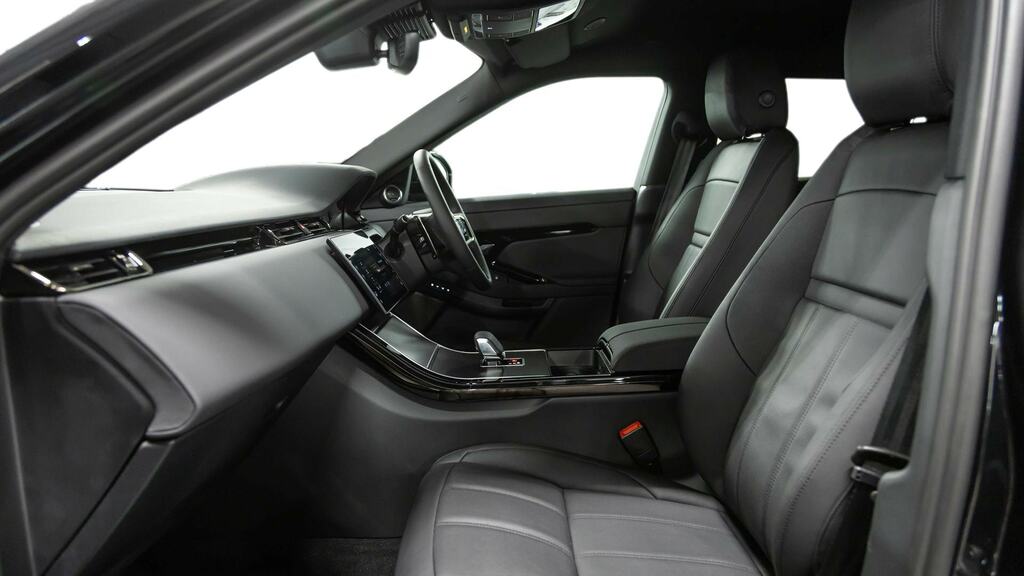 Land Rover Range Rover Evoque 2.0 D200 Dynamic Se Black #3