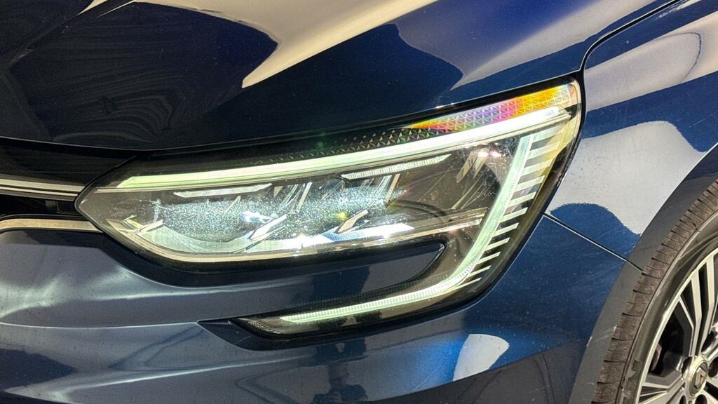 Renault Megane 1.5 Blue Dci Iconic Blue #4