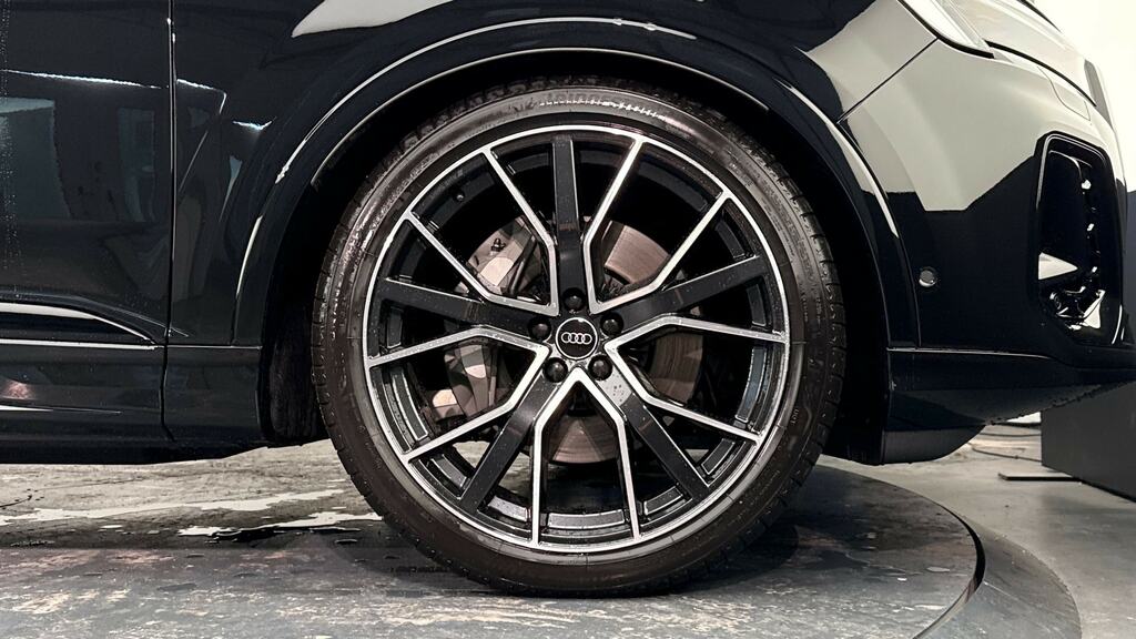 Audi Q7 3.0 Tfsi Qtro 340 Black Ed Tiptronic Tech Black #5