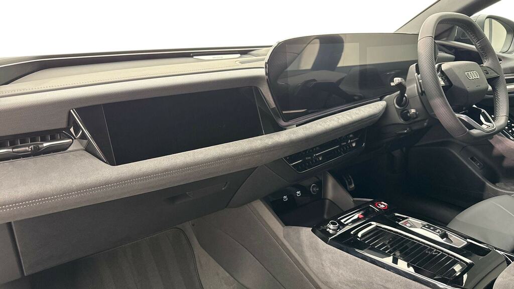 Audi A6 E-tron Avant 370Kw S6 Qtro 100Kwh Black Edition Tech Grey #2