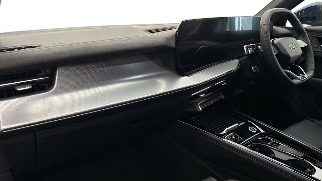 Audi Q3 2.0 Tfsi Quattro S Line S Tronicsoundvision Blue #2