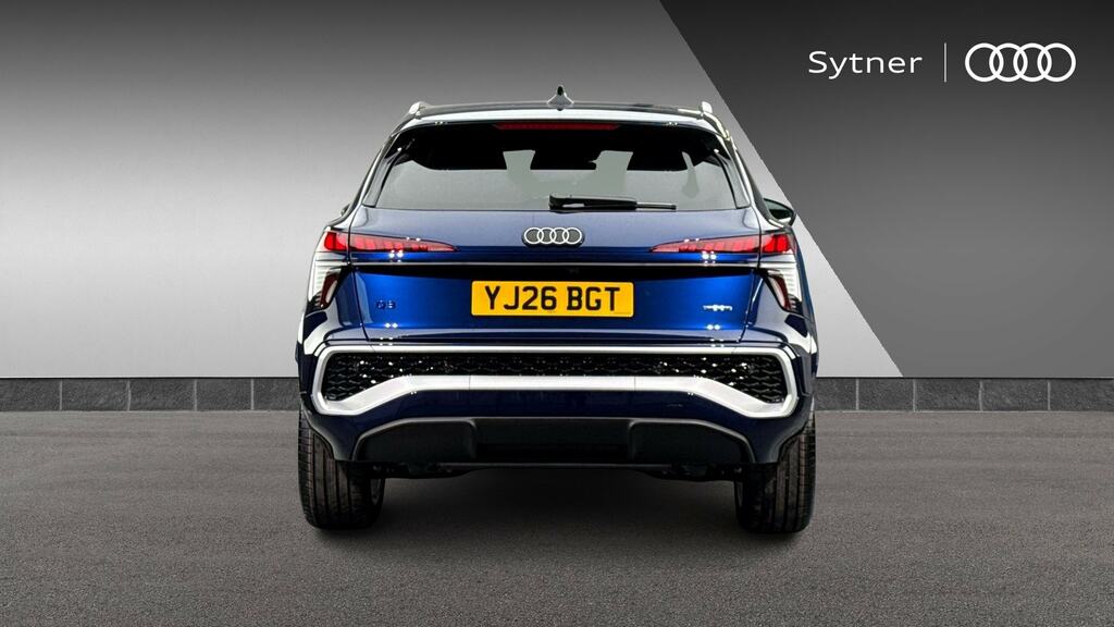 Audi Q3 1.5 Tfsi S Line Suv S Tronic Euro 6 S FY26DXB Green #8
