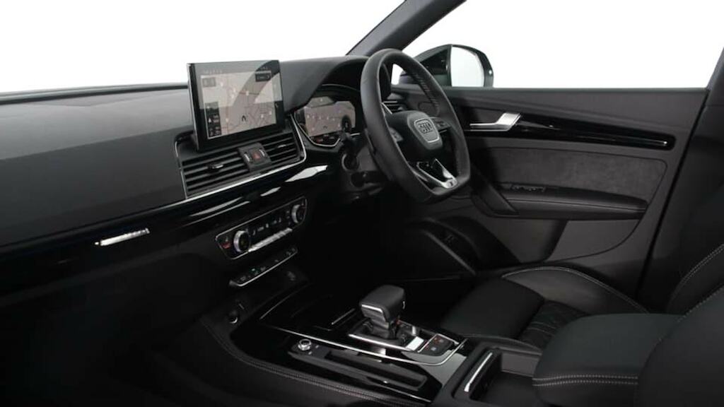 Audi Q5 50 Tfsi E Quattro Edition 1 S Tronic Cs Black #2
