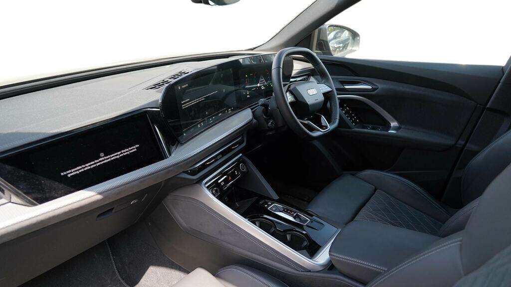 Audi Q5 2.0 Tfsi Quattro Edition 1 S Tronic YG75FNH Black #2