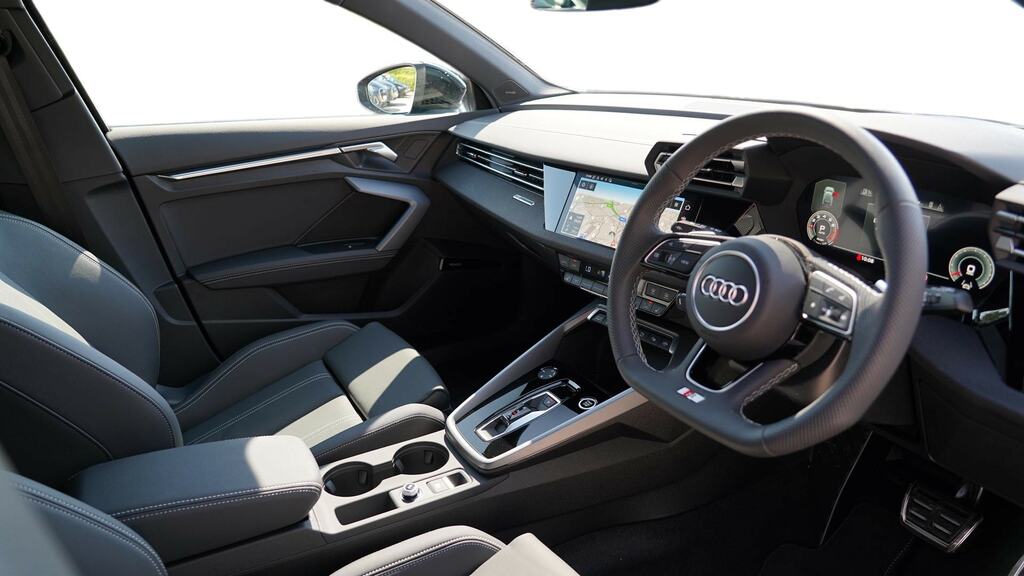 Audi A3 1.5 Tfsi 150 Black Ed S Tronic Tech Pack YA26VJZ Black #6