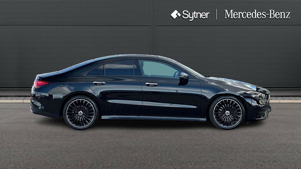 Mercedes-Benz CLA Class Cla 220D Amg Line Premium Plus Tip Black #4