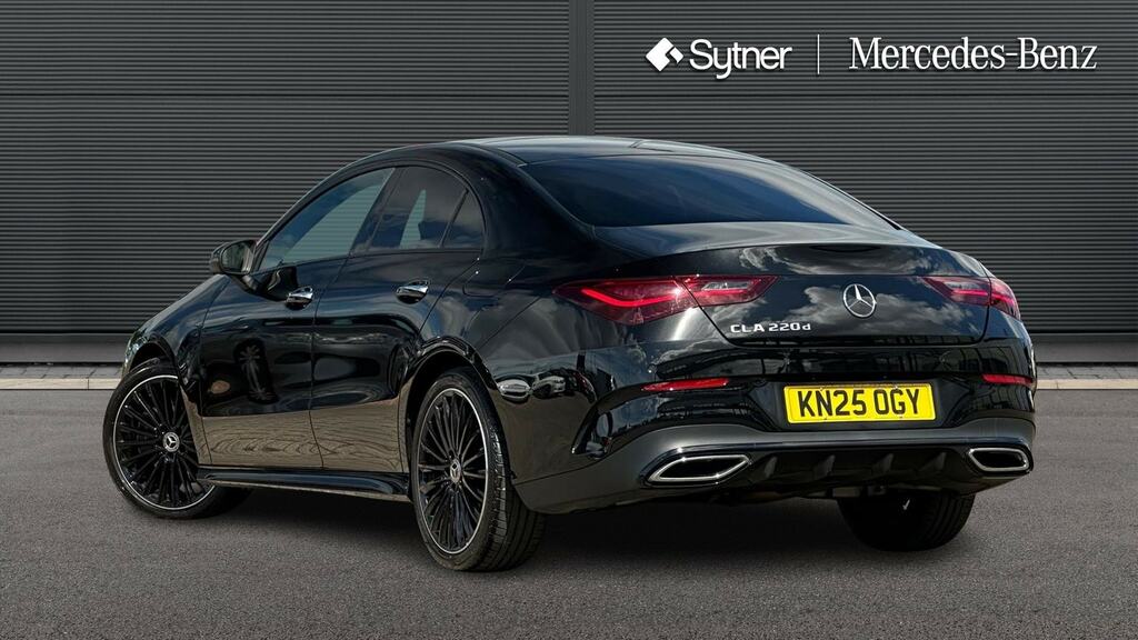 Mercedes-Benz CLA Class Cla 220D Amg Line Premium Plus Tip Black #2