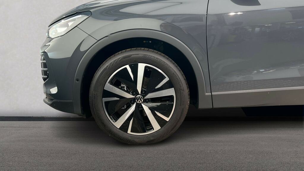 Volkswagen Tiguan 1.5 Etsi 150 Elegance Dsg Grey #5