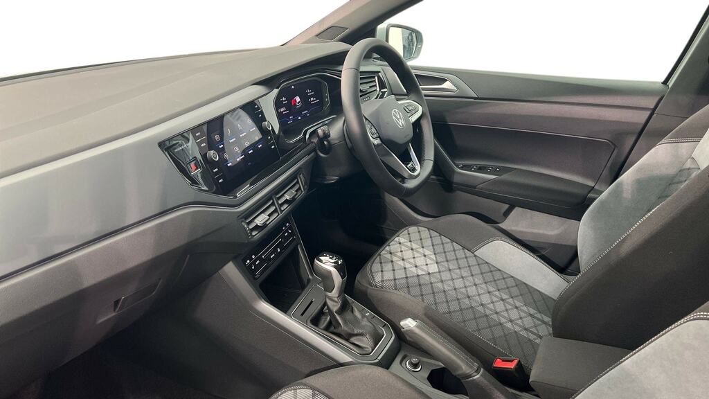 Volkswagen Polo 1.0 Tsi 115 R-line Dsg Silver #2