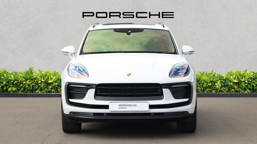 Porsche Macan 5dr Pdk White #6