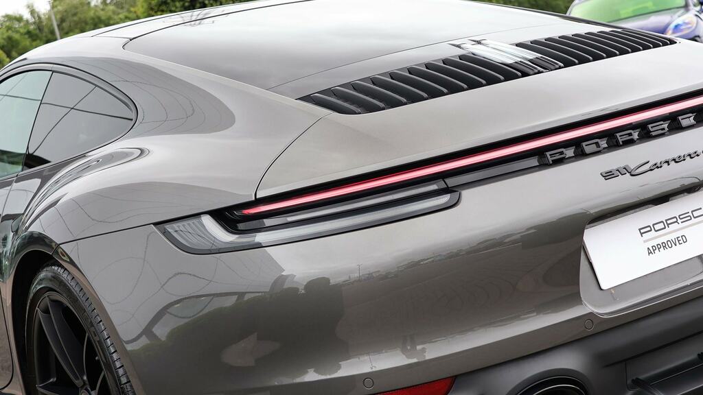Porsche 911 3.0T 992 Carrera 4 Gts Convertible Pdk Pink #24