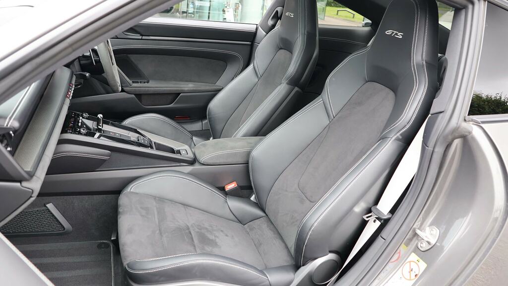 Porsche 911 3.0T 992 Carrera 4 Gts Convertible Pdk Pink #16