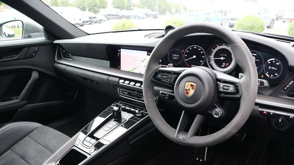 Porsche 911 3.0T 992 Carrera 4 Gts Convertible Pdk Pink #7