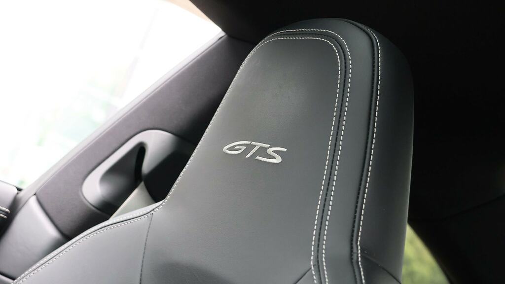 Porsche 911 3.0T 992 Carrera 4 Gts Convertible Pdk Pink #21
