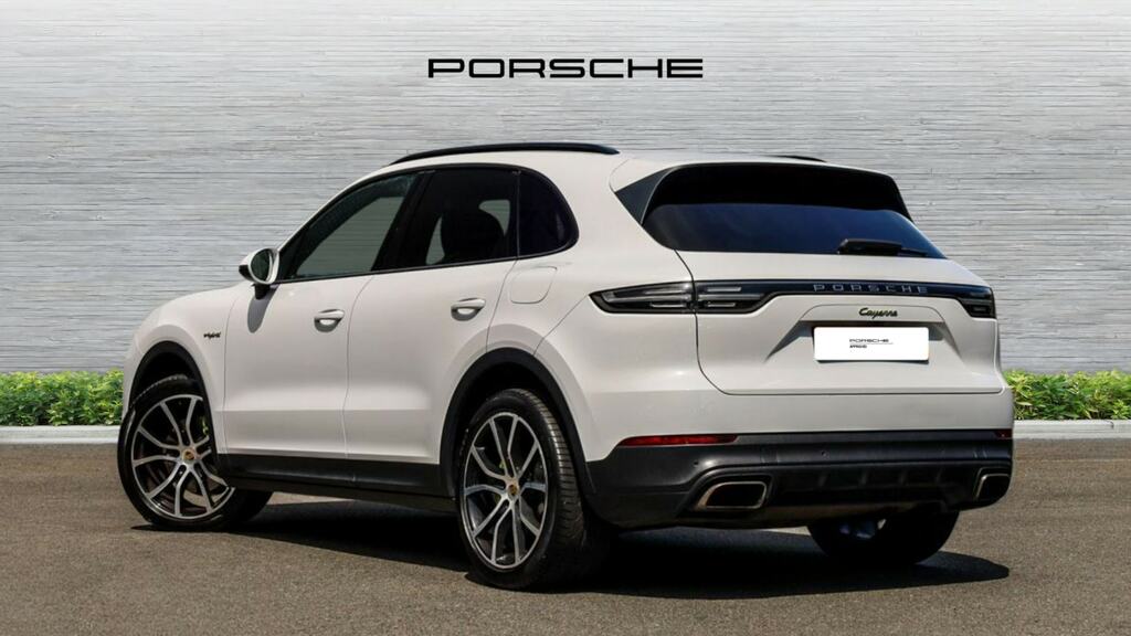 Porsche Cayenne E-hybrid Tiptronic S White #2