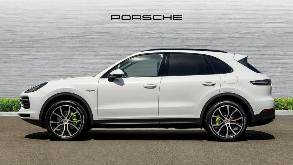 Porsche Cayenne E-hybrid Tiptronic S White #4