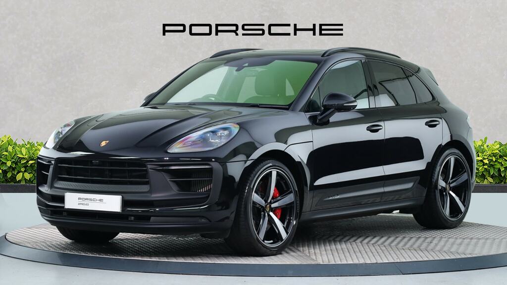 Porsche Macan Gts Pdk Black #3