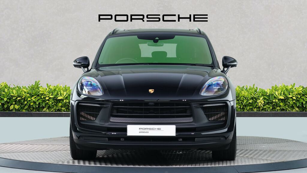 Porsche Macan Gts Pdk Black #2