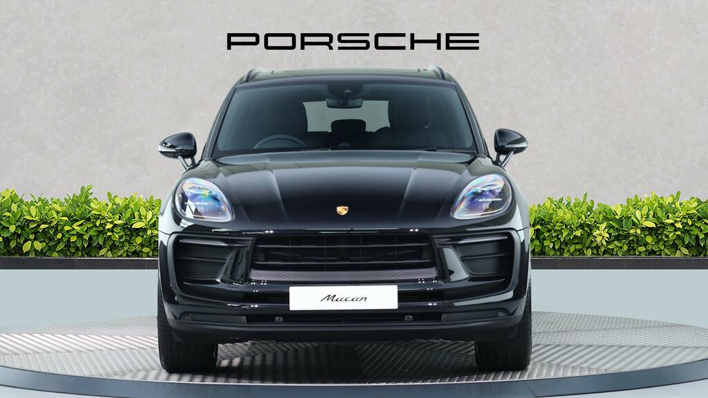Porsche Macan 5dr Pdk Black #2