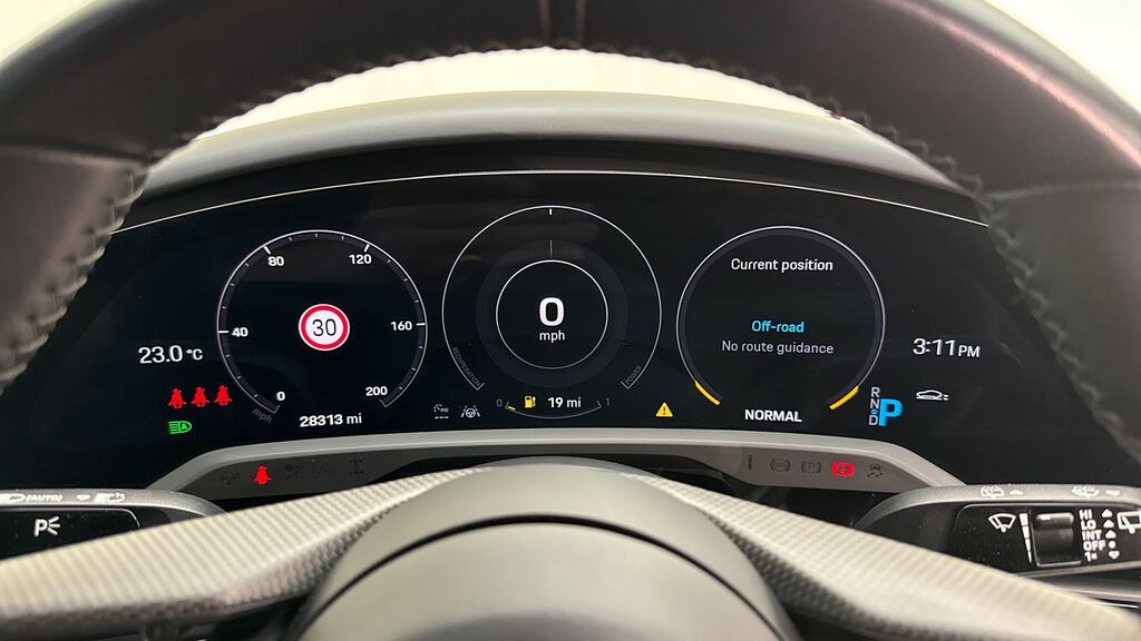 Porsche Taycan Performance Plus 93.4Kwh Turbo Sport Turismo White #16